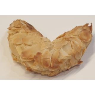 veganes Mandelhörnchen